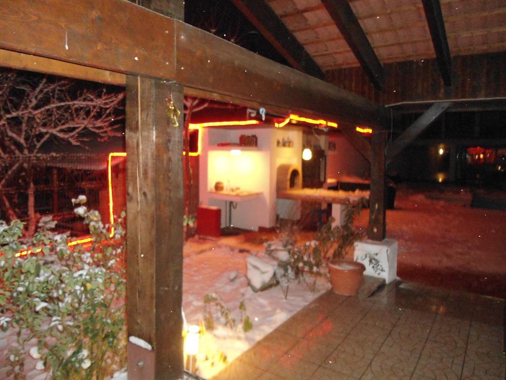 Pensiunea La Dolce Vita Băile Herculane Exterior photo