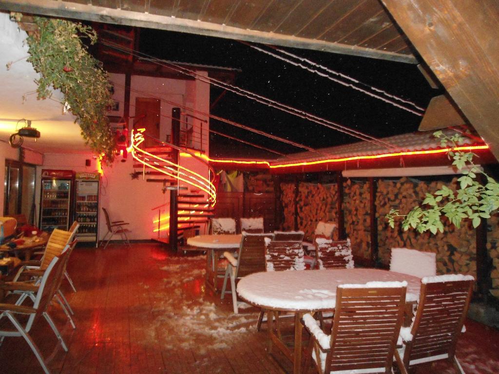 Pensiunea La Dolce Vita Băile Herculane Exterior photo
